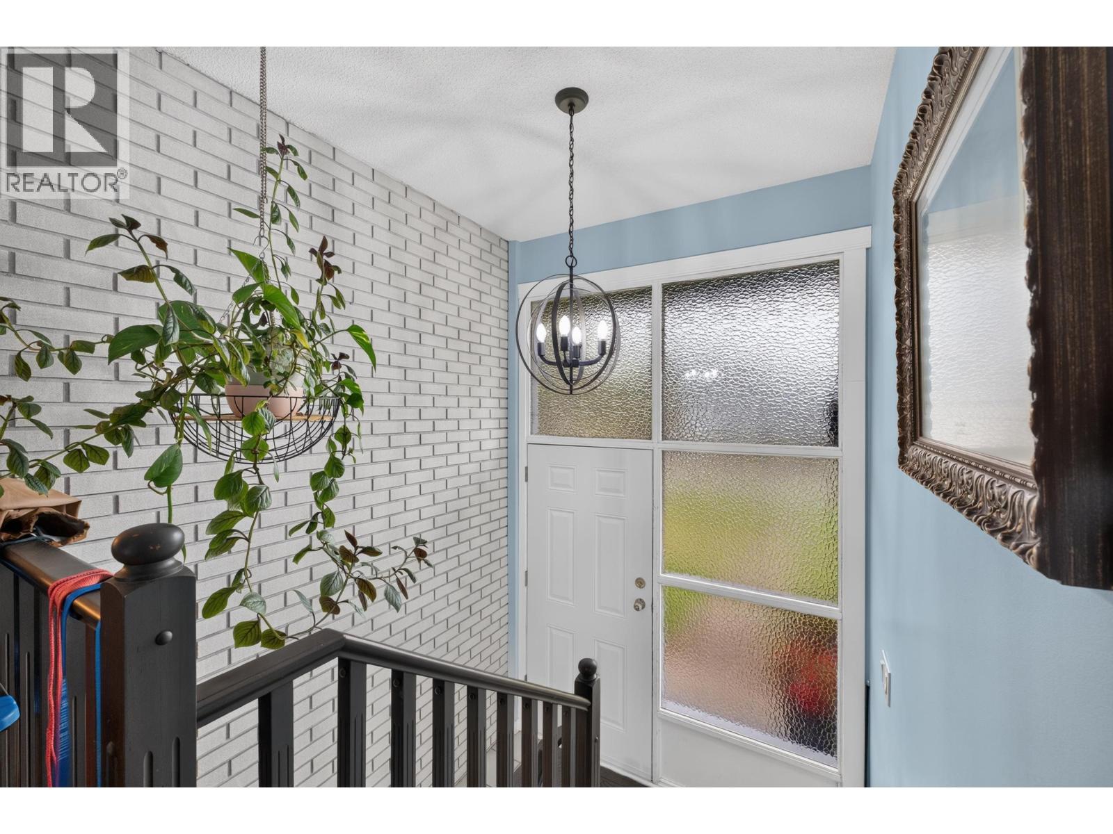 163 PARKER DRIVE - 19