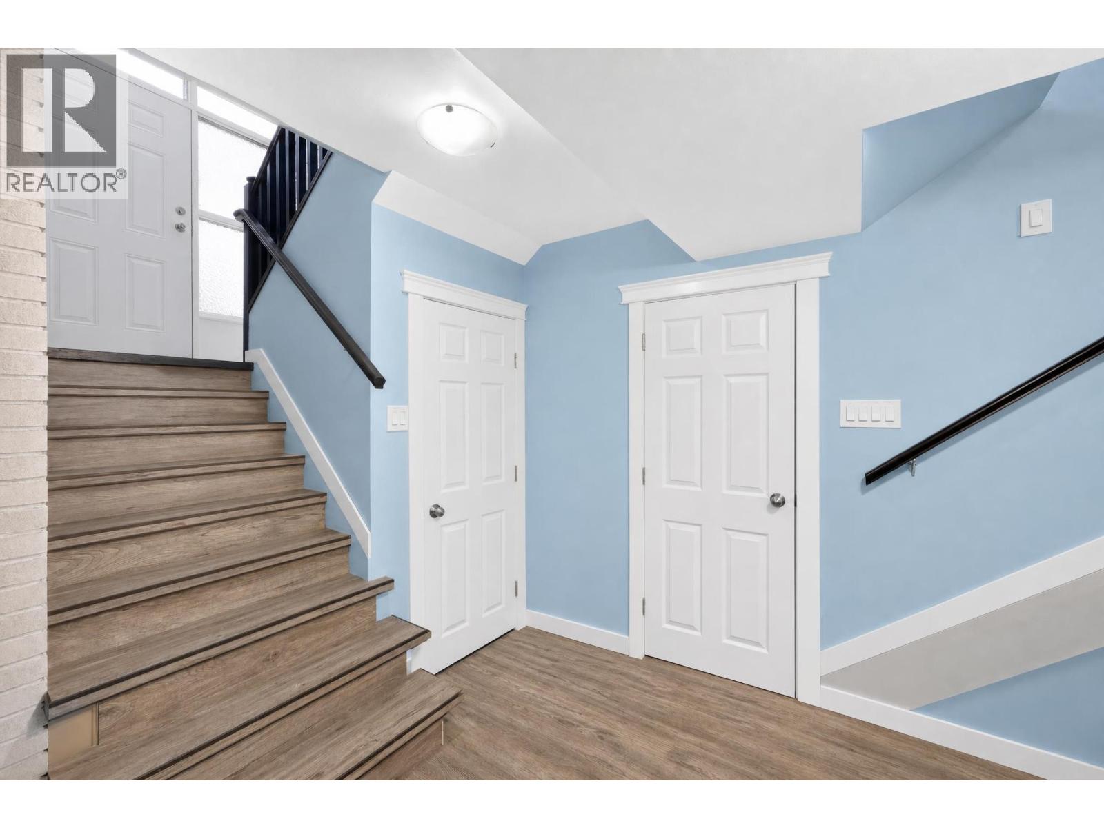 163 PARKER DRIVE - 20