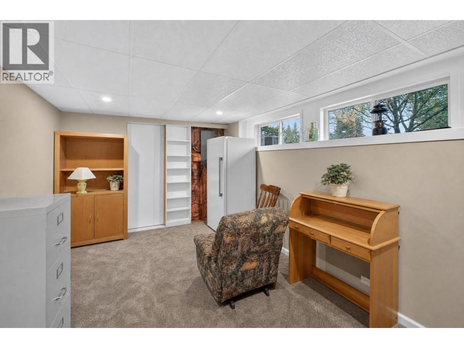 163 PARKER DRIVE - Image 21