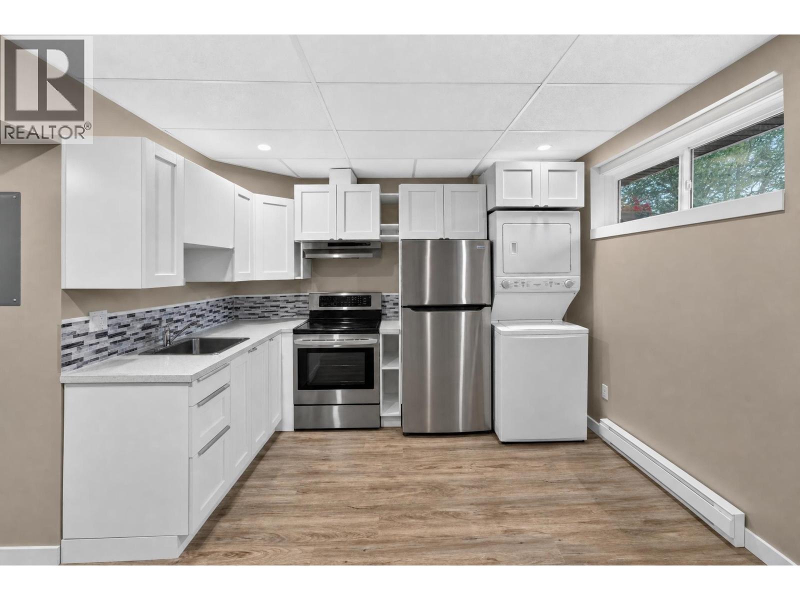 163 PARKER DRIVE - 24