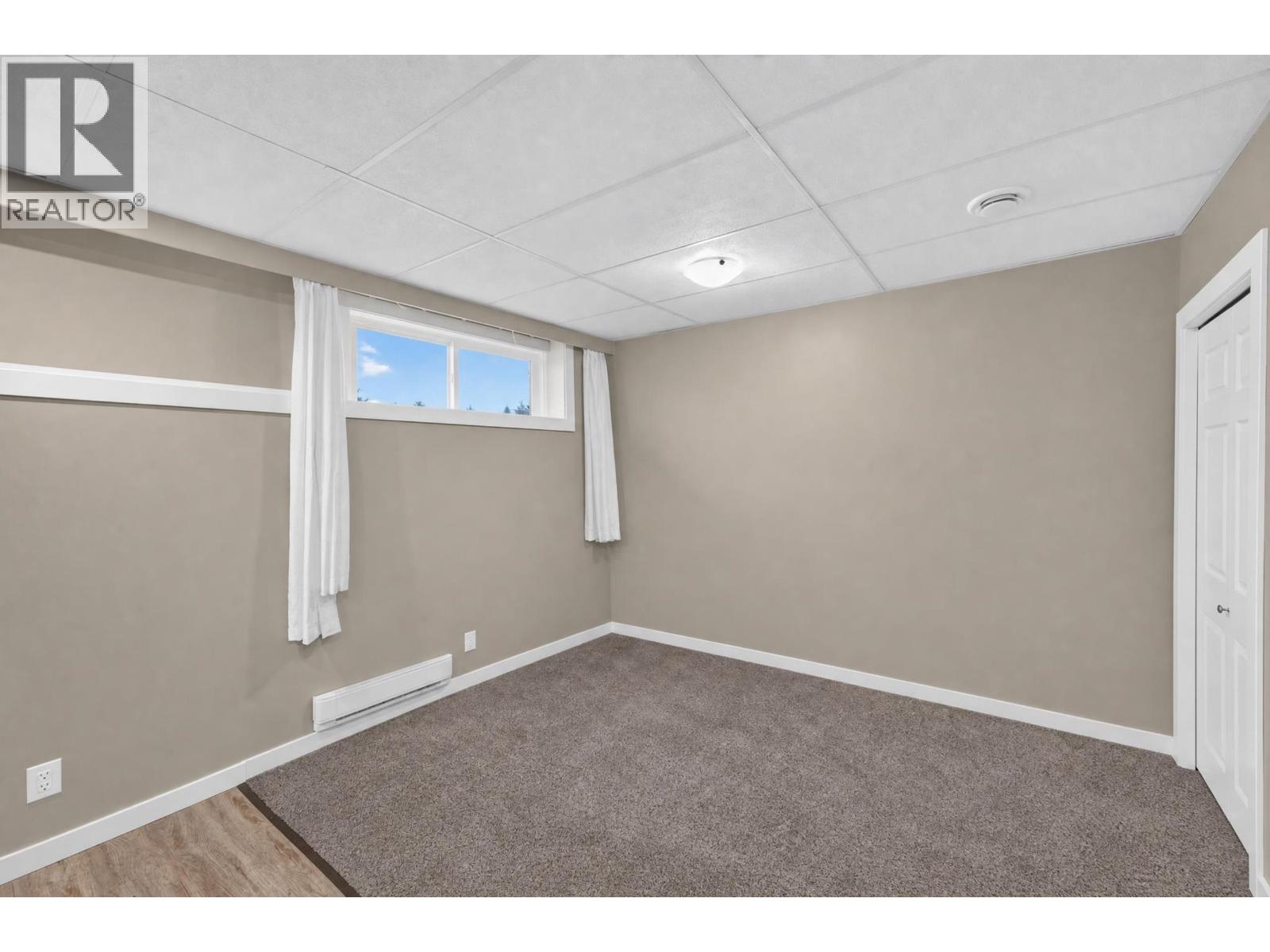 163 PARKER DRIVE - 27