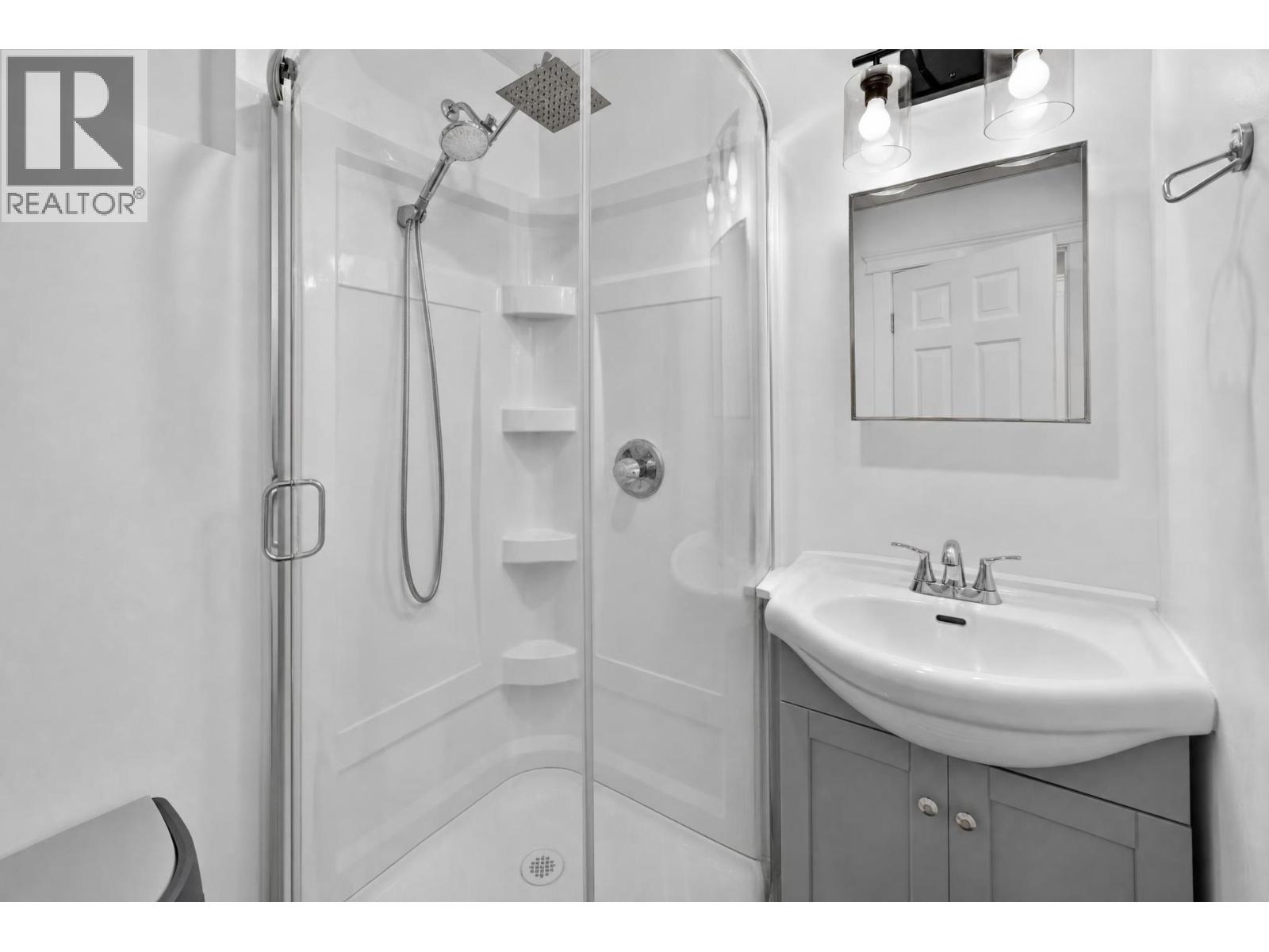 163 PARKER DRIVE - Image 29