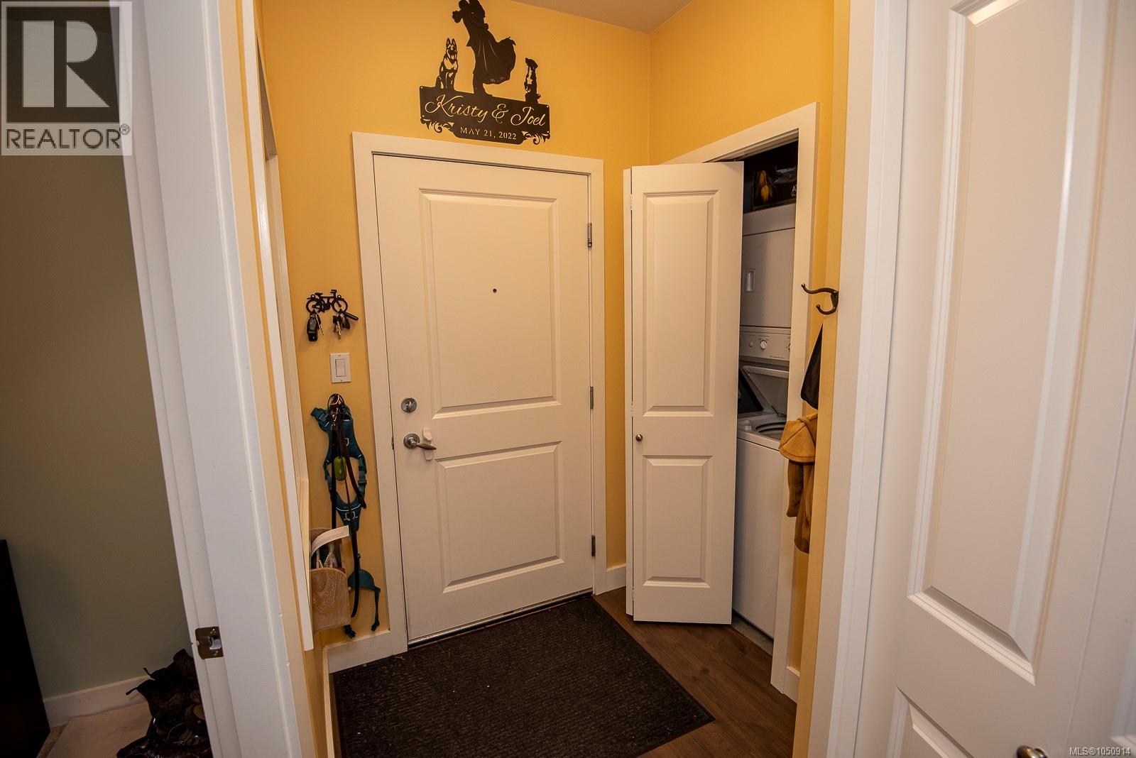 #302D 1115 Craigflower Rd - 31