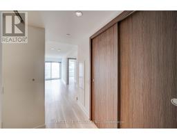 2612 - 17 Bathurst Street, Toronto, ON M5V0N1 Photo 7