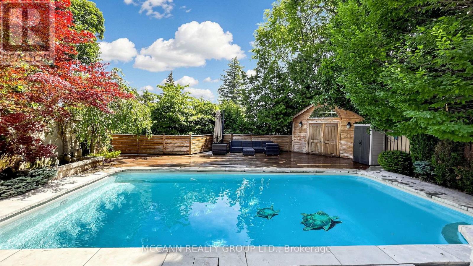 27 STRATHGOWAN CRESCENT - 44