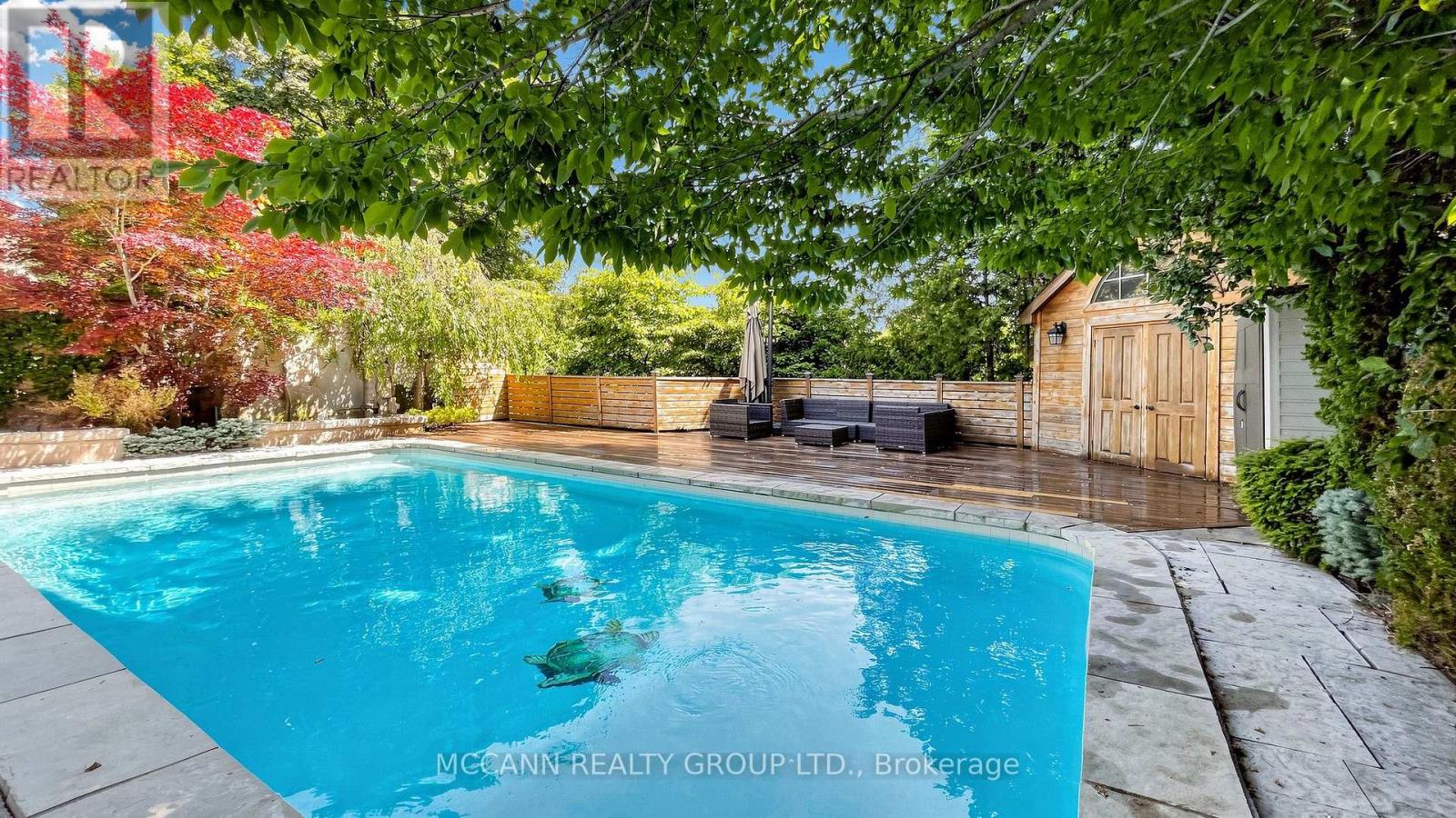 27 STRATHGOWAN CRESCENT - 46