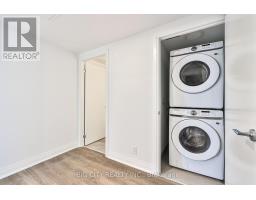 1602 - 25 Frederick Todd Way, Toronto, ON M4G0C9 Photo 15