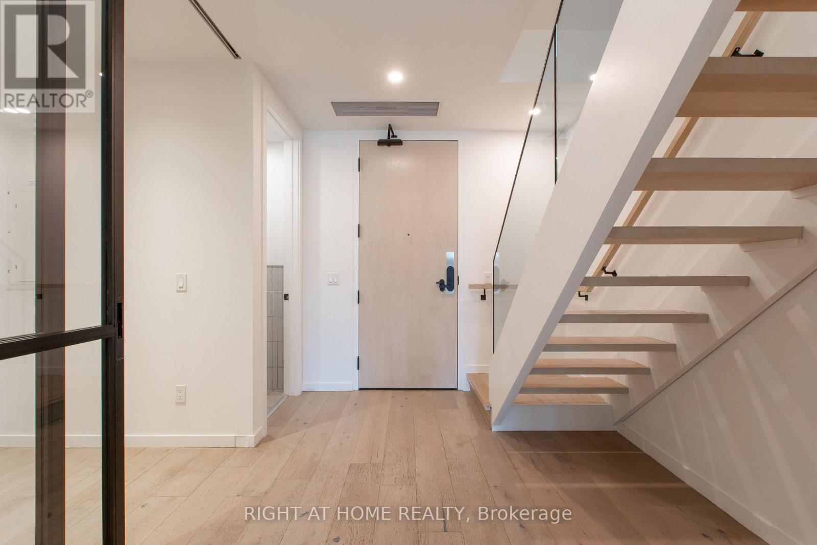 301 - 778 QUEEN STREET E, Toronto (South Riverdale) — photo 2