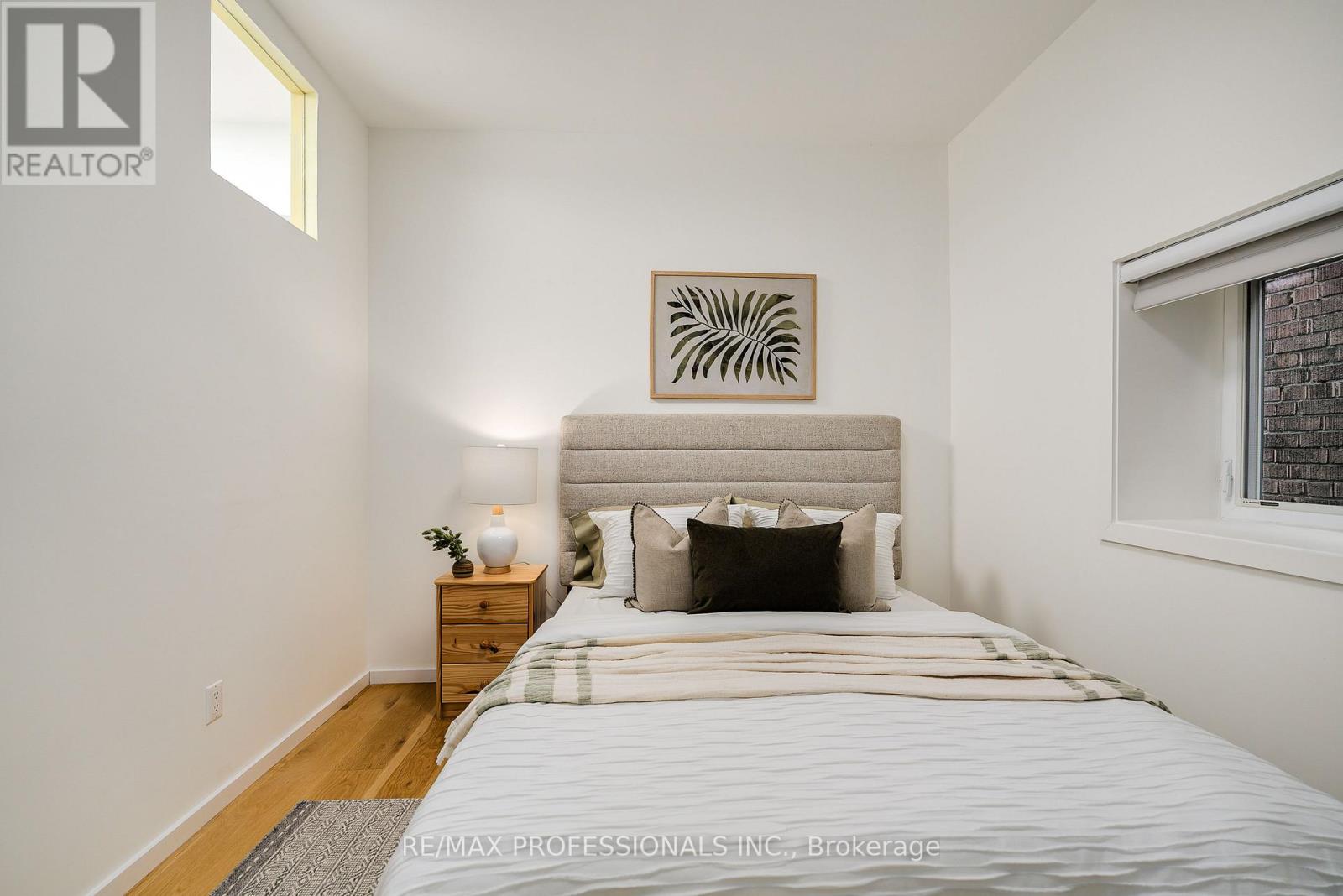 777 EASTERN AVENUE - Image 27
