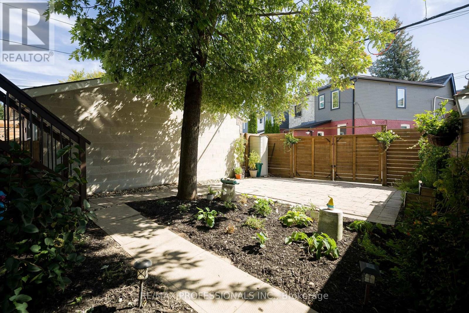 777 EASTERN AVENUE - Image 44
