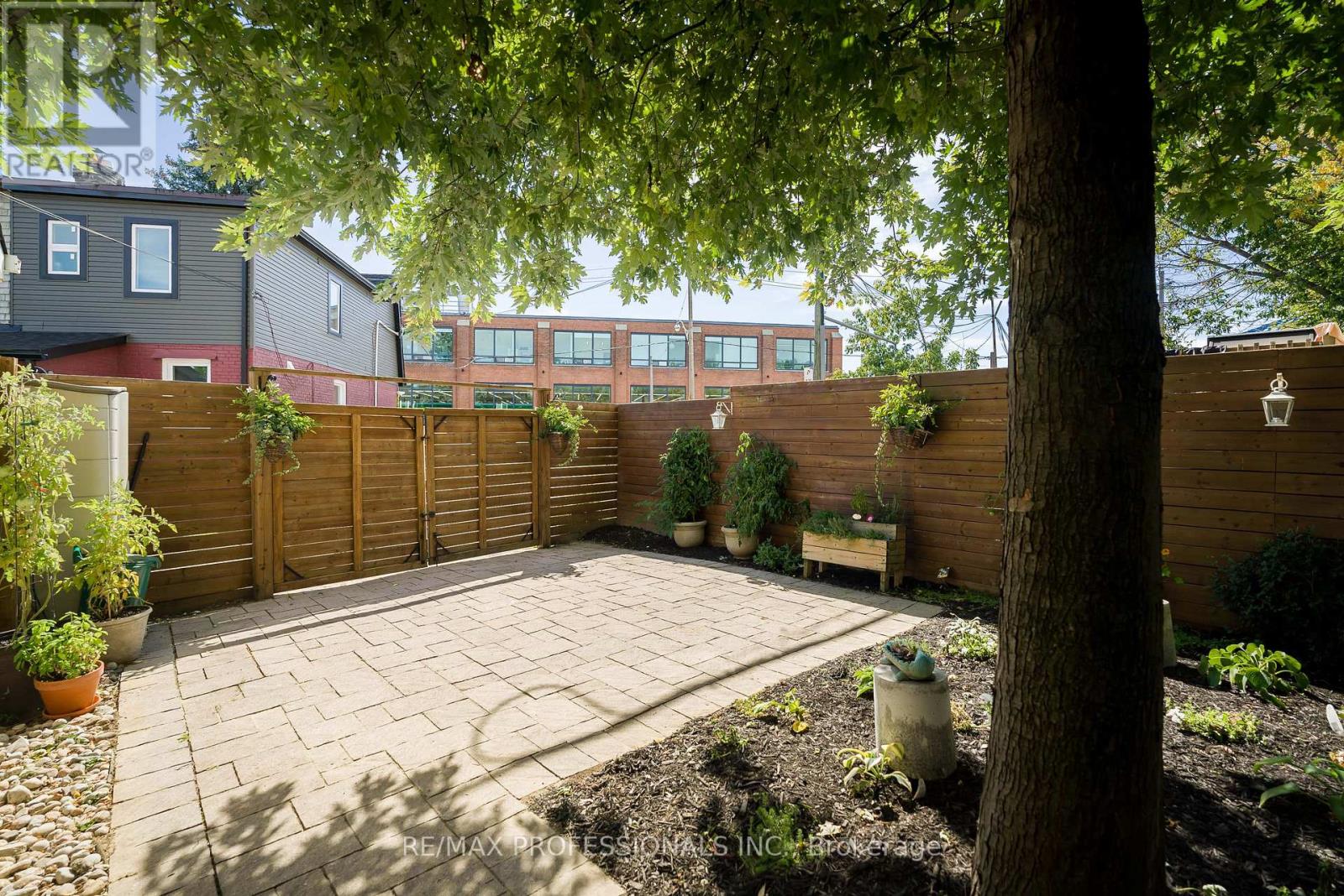 777 EASTERN AVENUE - Image 45