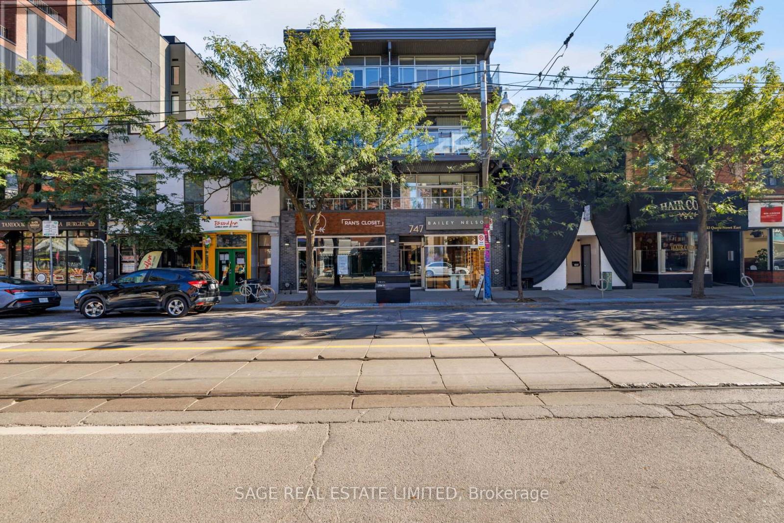 401 - 747 QUEEN STREET E, Toronto (South Riverdale) — photo 2
