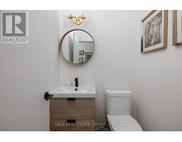 401 - 747 Queen Street E, Toronto, ON M4M1H3 Photo 36