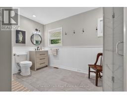 121 North Deer Lake Road, Huntsville, ON P0B1L0 Photo 25