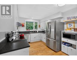 Primary Bedroom - 590 4th Street E, Owen Sound, ON N4K1B1 Photo 9