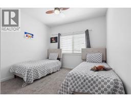 409 Devonia Way W - photo 32