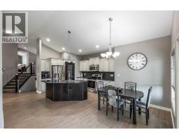 4pc Bathroom - 32 Hamptons Crescent Se, Medicine Hat, AB T1B0N7 Photo 9