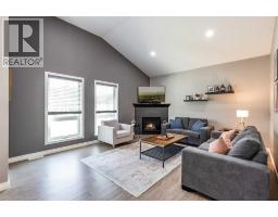 Bedroom - 32 Hamptons Crescent Se, Medicine Hat, AB T1B0N7 Photo 12