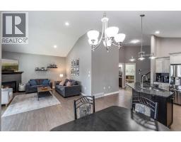 Other - 32 Hamptons Crescent Se, Medicine Hat, AB T1B0N7 Photo 10
