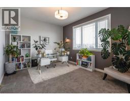 8 Hamptons Crescent Se, Medicine Hat, AB T1B0N7 Photo 22
