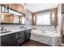 8 Hamptons Crescent Se, Medicine Hat, AB T1B0N7 Photo 26
