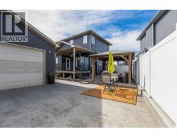 8 Hamptons Crescent Se, Medicine Hat, AB T1B0N7 Photo 43
