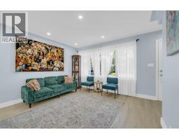 Family room - 3660 Roxborough, Windsor, ON N9E3A2 Photo 7