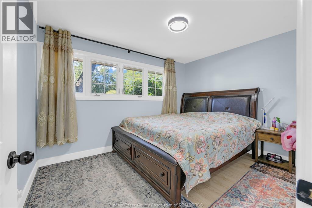 3660 ROXBOROUGH - 20