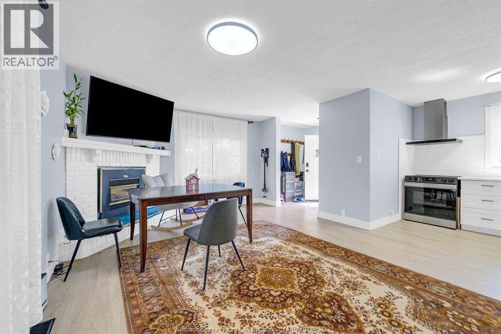 3660 ROXBOROUGH - 17