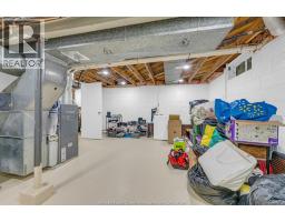 3660 Roxborough, Windsor, ON N9E3A2 Photo 35