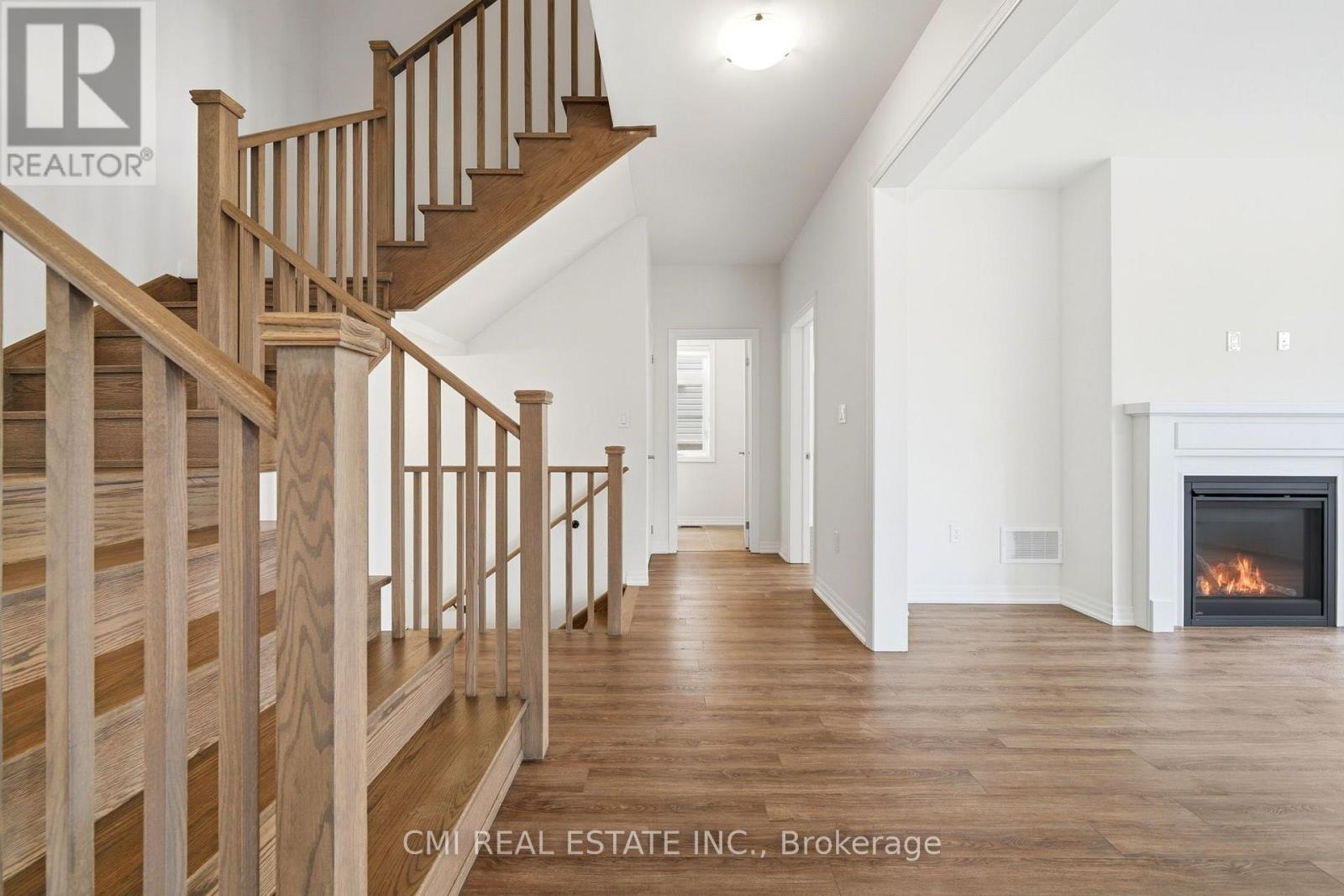 2 GEORGE ELLIS DRIVE - Image 26