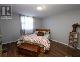 14 Webster Place thumbnail 11