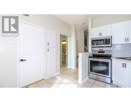 15 Bruce Crescent, Barrie, ON L4N8T8 Photo 7