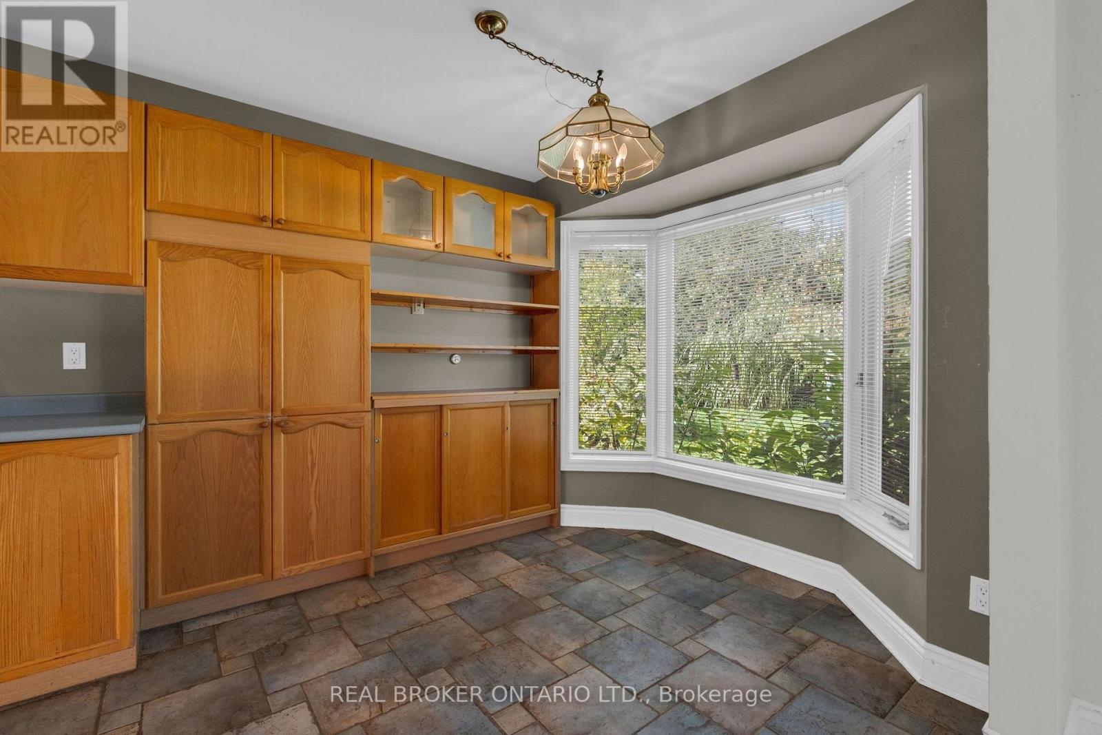 36 WEBB STREET, Barrie (Painswick North) — photo 11