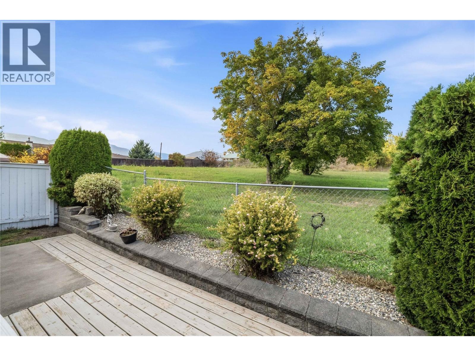 #10 51 8 Avenue SW - 24