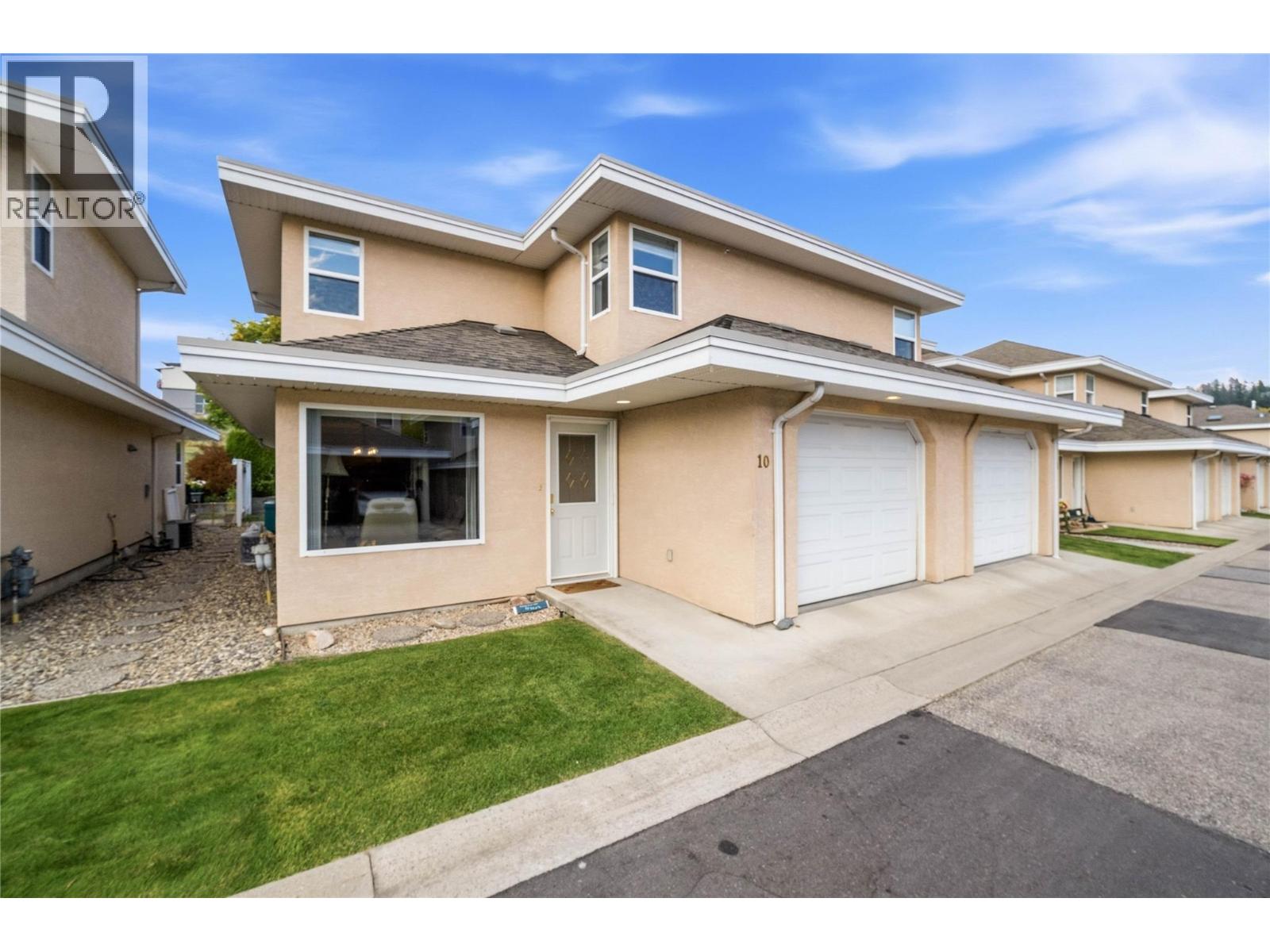 #10 51 8 Avenue SW - 29