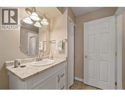 51 8 Avenue Sw Unit# 10, Salmon Arm, BC V1E3L9 Photo 17