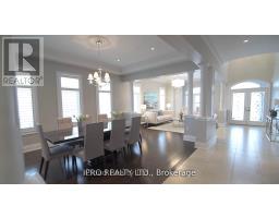Living room - 5116 Summersky Court, Mississauga, ON L5M0R3 Photo 6
