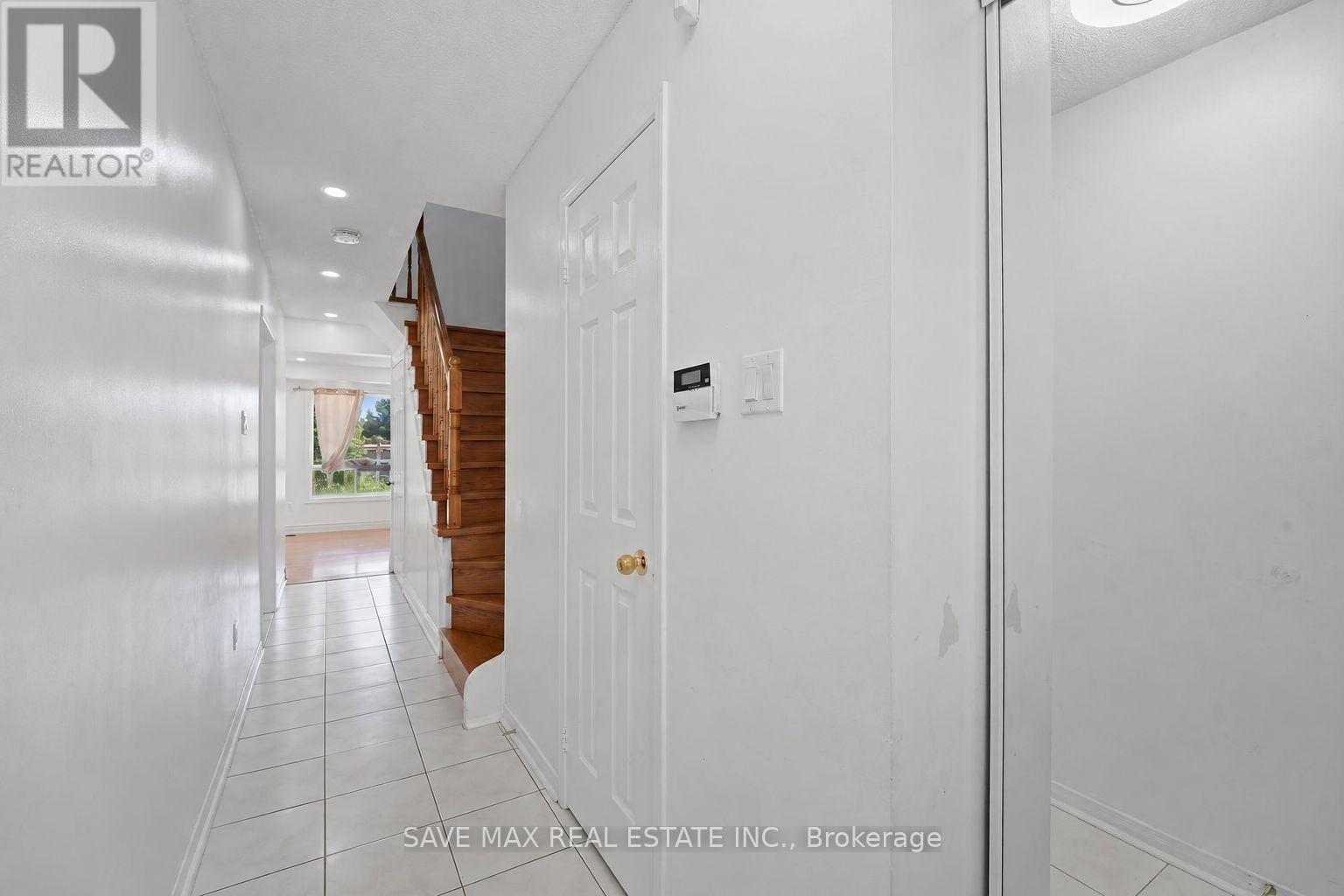 39 CARUSO DRIVE, Brampton (Fletcher's West) — photo 2