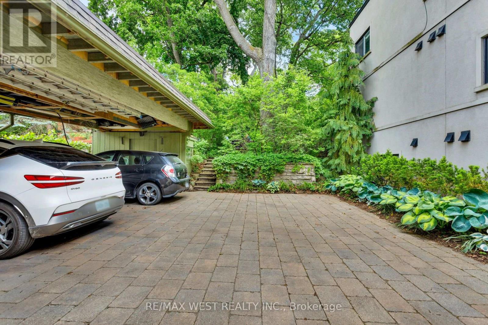 499 PARKSIDE DRIVE - Image 37