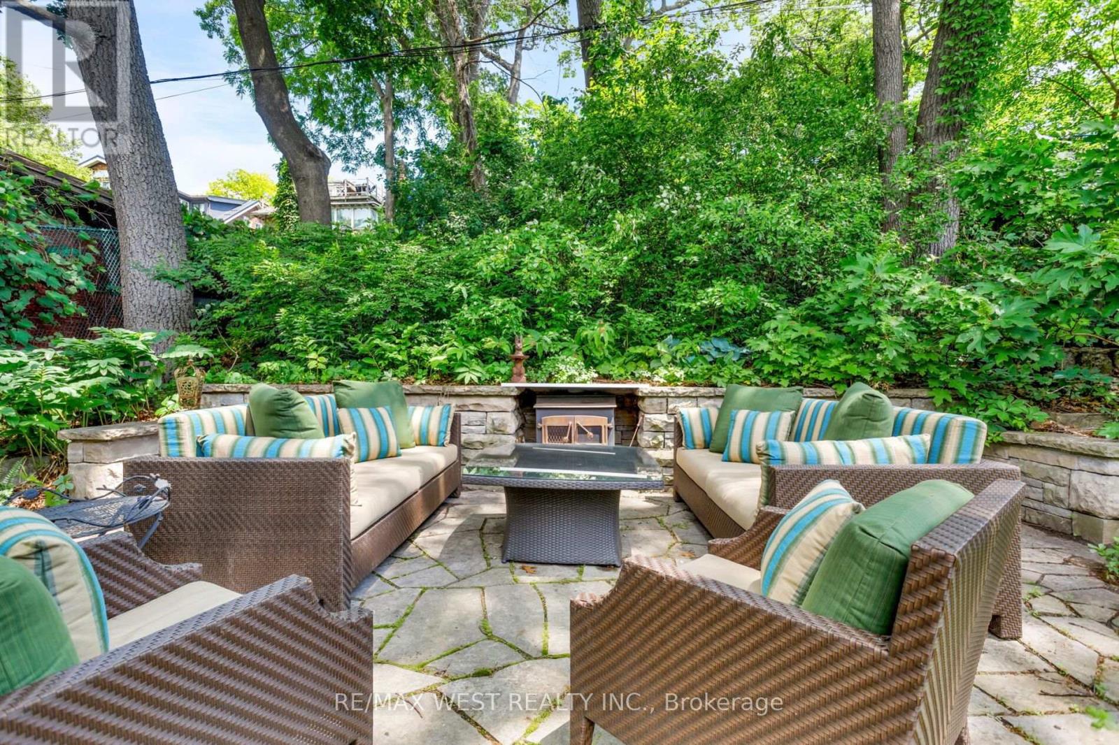 499 PARKSIDE DRIVE - Image 39
