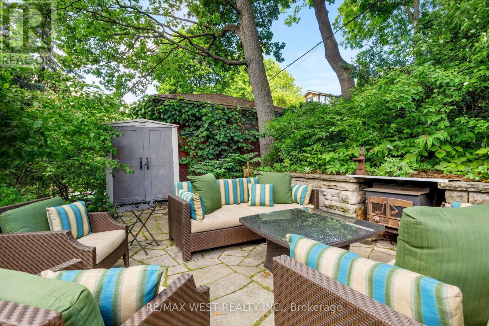 499 PARKSIDE DRIVE - 42
