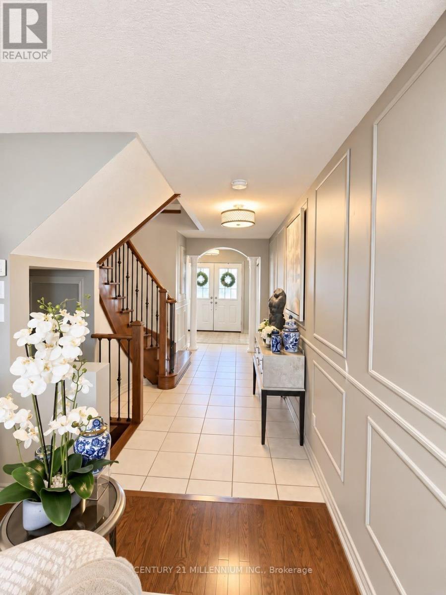 14 BEACHVILLE CIRCLE, Brampton (Credit Valley) — photo 4