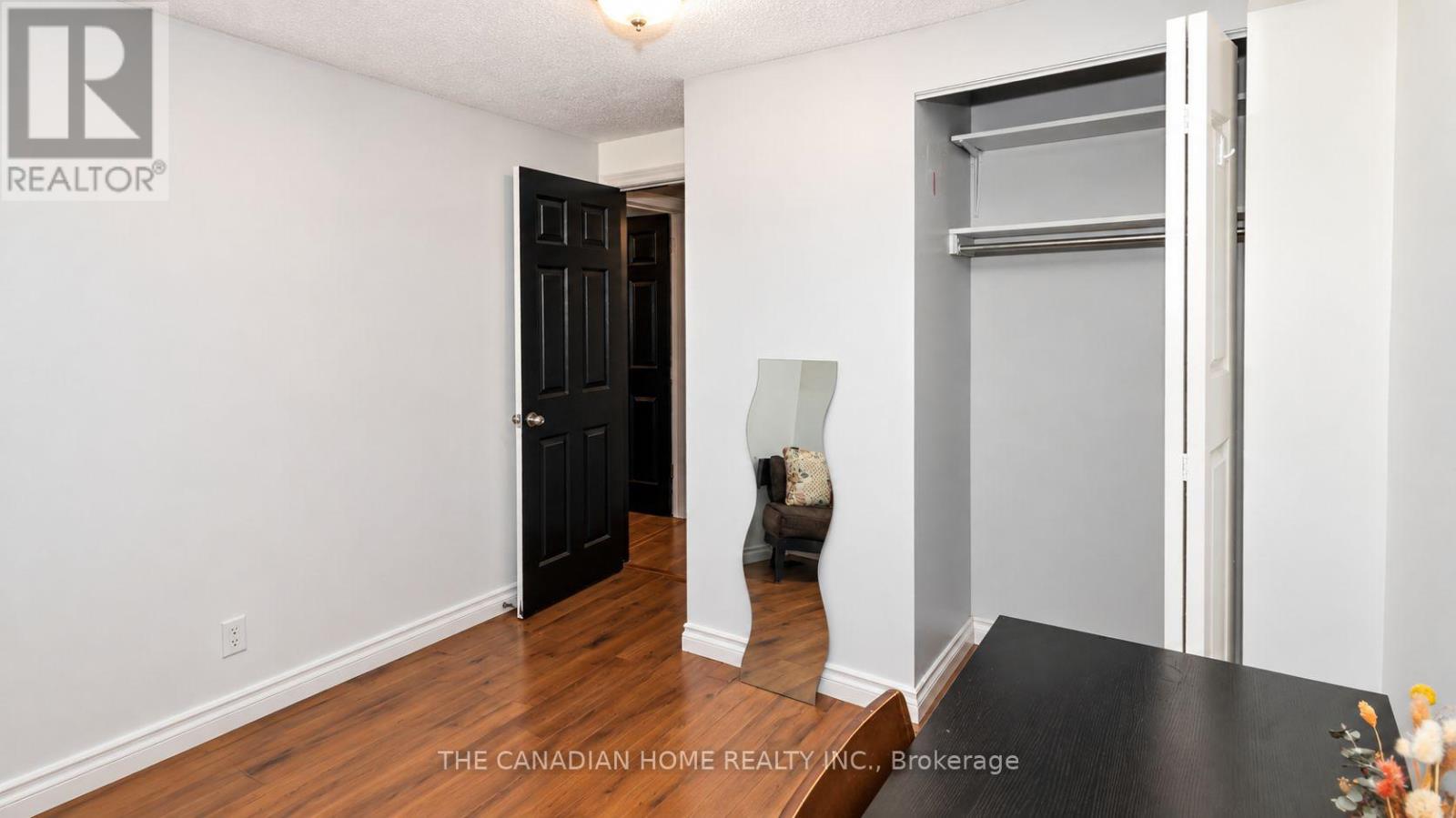 3 DUNHILL CRESCENT N - 17
