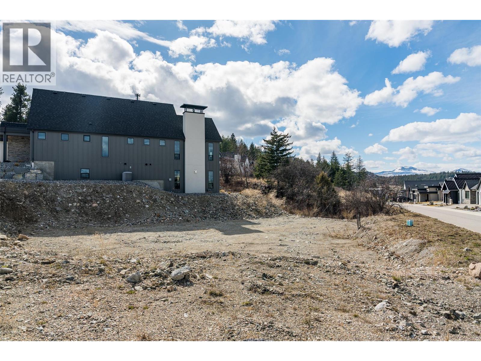  201 Diamond Way, Vernon