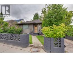 2128 17 Avenue SW - photo 2