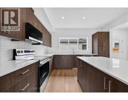 Bedroom - 2081 Vantage Way Sw, Airdrie, AB T4B5Y5 Photo 11
