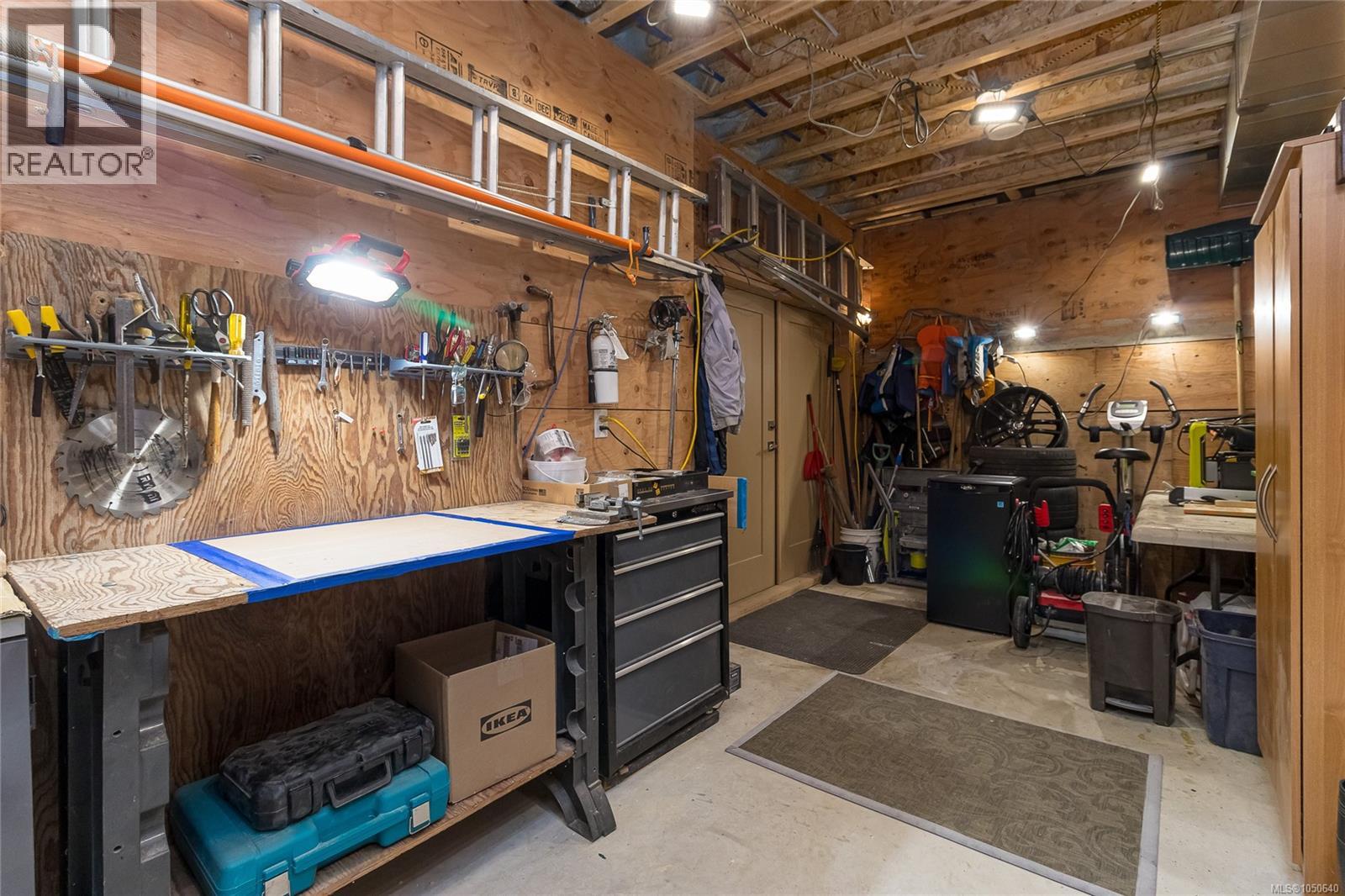1835 Westlock Rd - Image 40