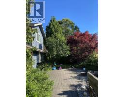 1936 Clarke Street, Port Moody, BC V3H1X9 Photo 14