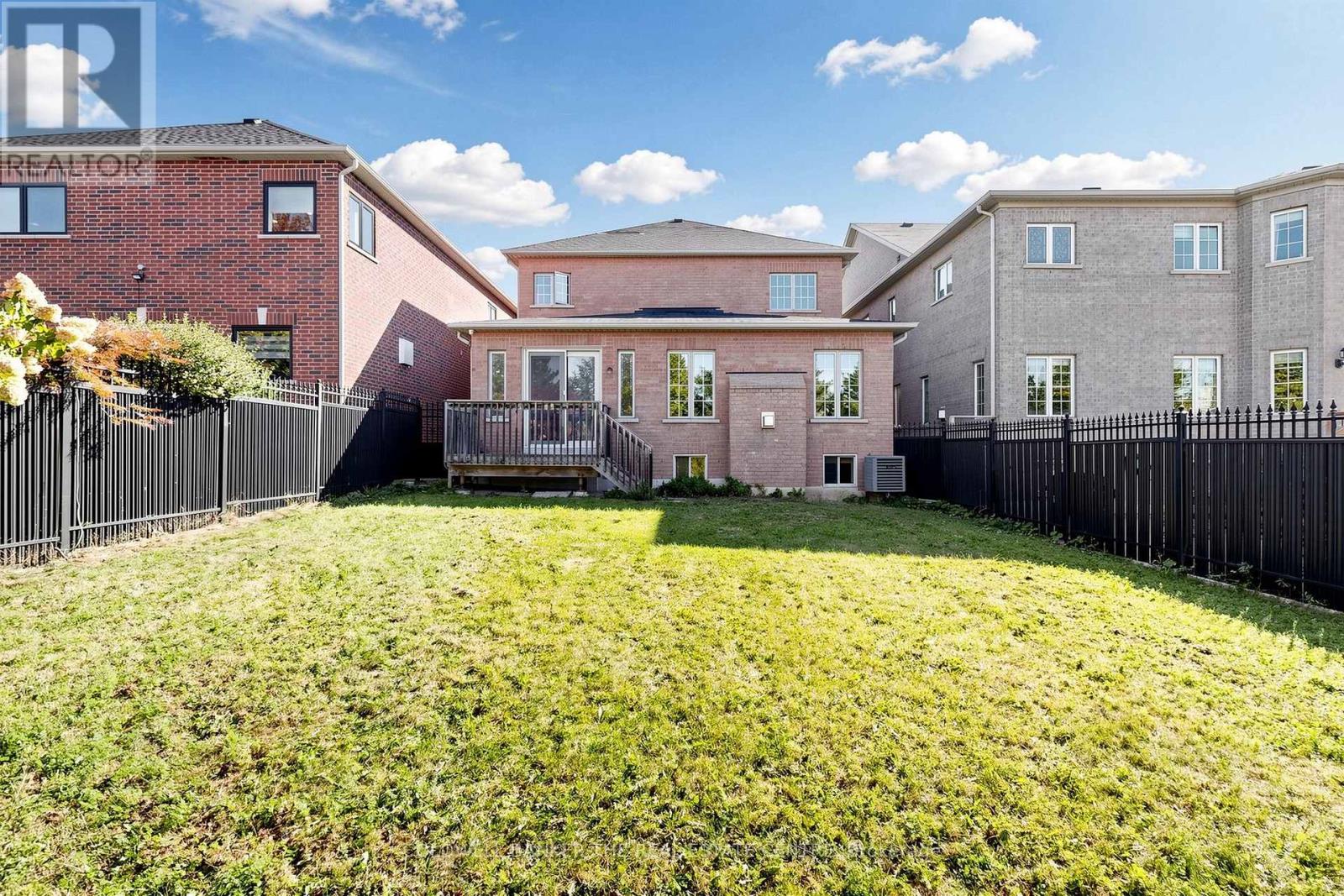 20 SHALOM ALEICHEM COURT - 42